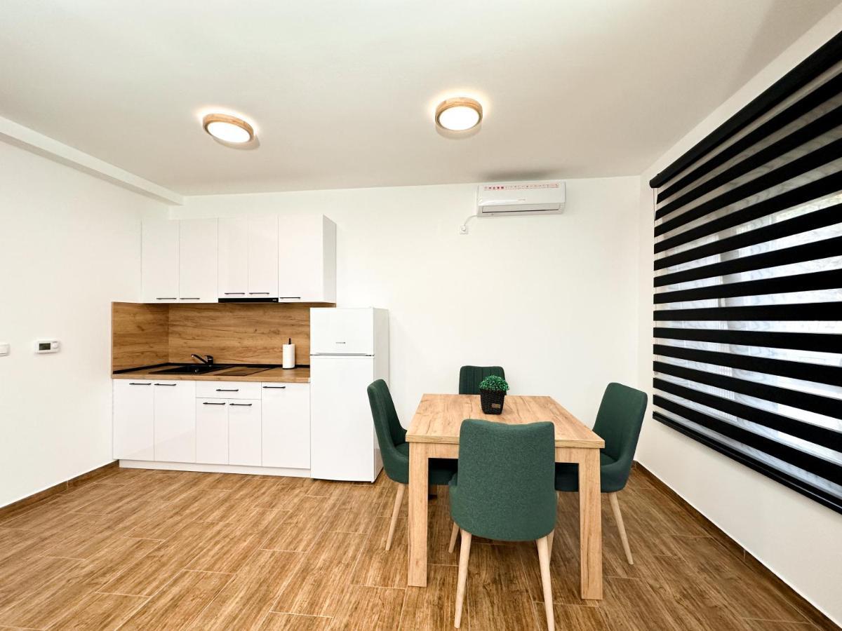Kiko Apartmani Lux Zrenjanin Zewnętrze zdjęcie