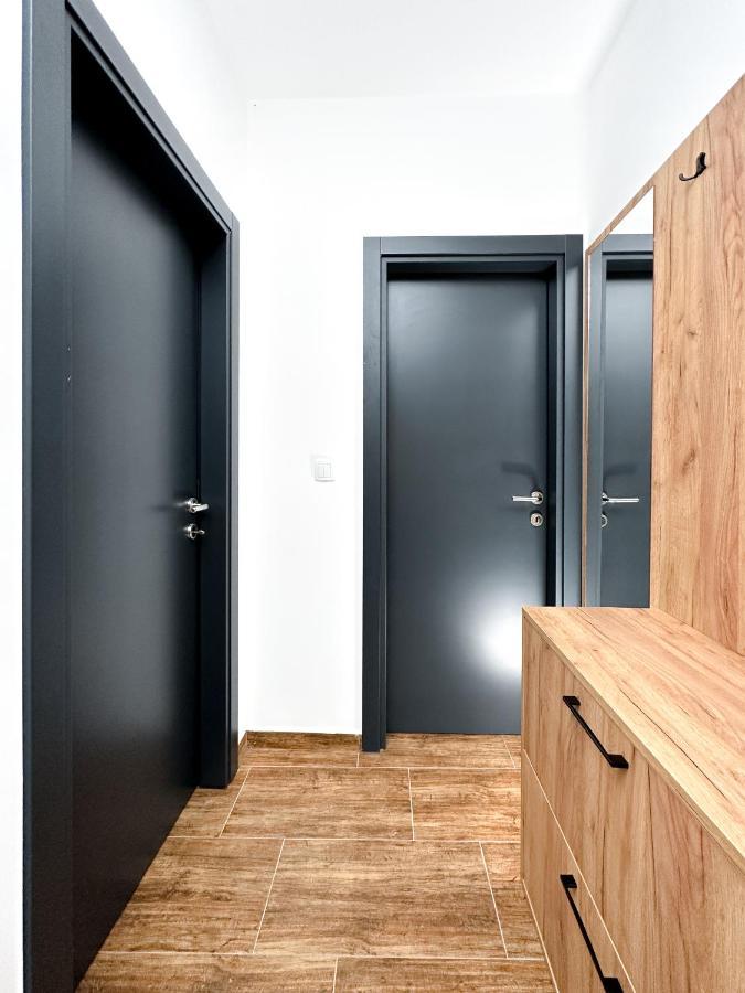Kiko Apartmani Lux Zrenjanin Zewnętrze zdjęcie