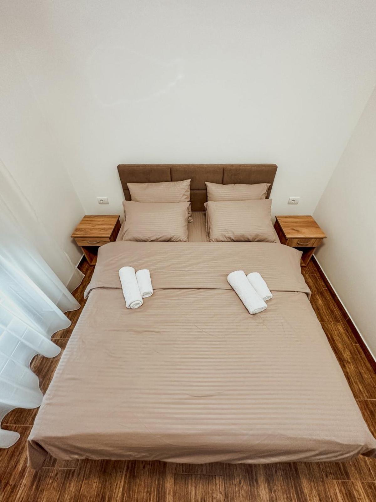 Kiko Apartmani Lux Zrenjanin Zewnętrze zdjęcie